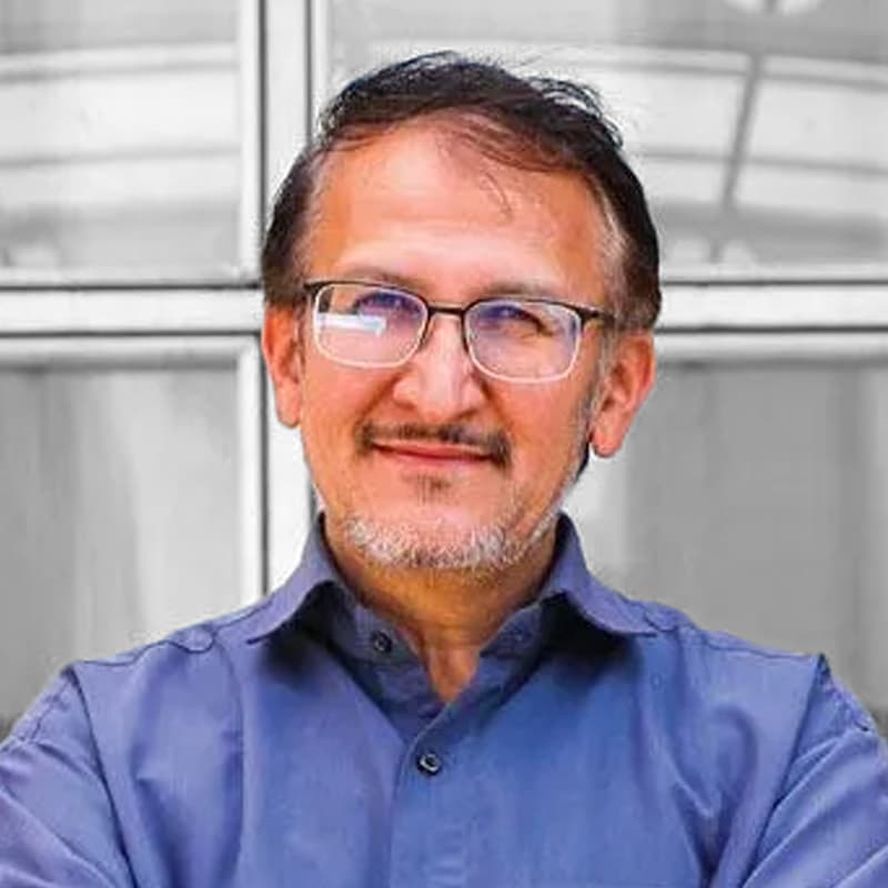 احمد منصوب