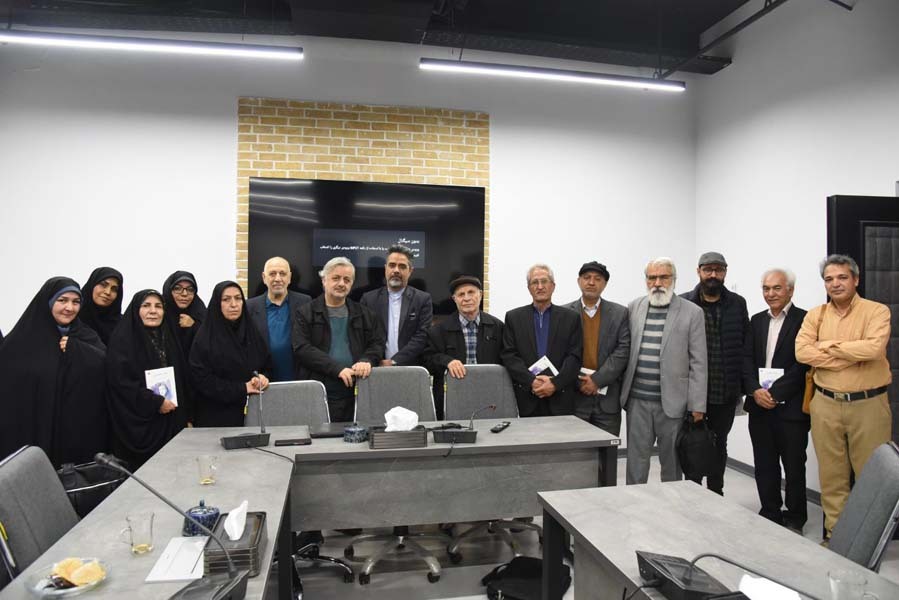 «دیدار نخستین» زیر ذرهبین منتقدان؛ روایت شعر معاصر با نگاهی توحیدی در مشهد «دیدار نخستین» زیر ذرهبین منتقدان؛ روایت شعر معاصر با نگاهی توحیدی در مشهد