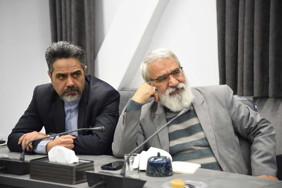 «دیدار نخستین» زیر ذرهبین منتقدان؛ روایت شعر معاصر با نگاهی توحیدی در مشهد «دیدار نخستین» زیر ذرهبین منتقدان؛ روایت شعر معاصر با نگاهی توحیدی در مشهد