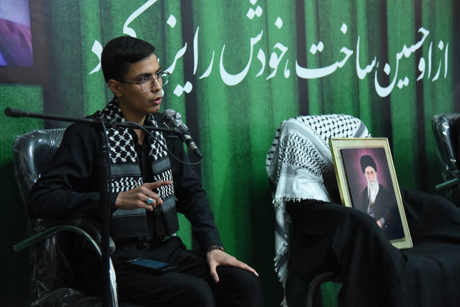 «محفل شعر امین»، در فراق امین شعر انقلاب +گزارش تصویری