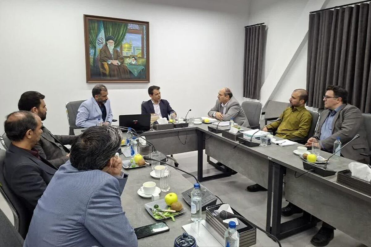 حمایت هدفمند از تولیدات فرهنگی و هنرمندان در اولویت برنامه‌ریزی استان