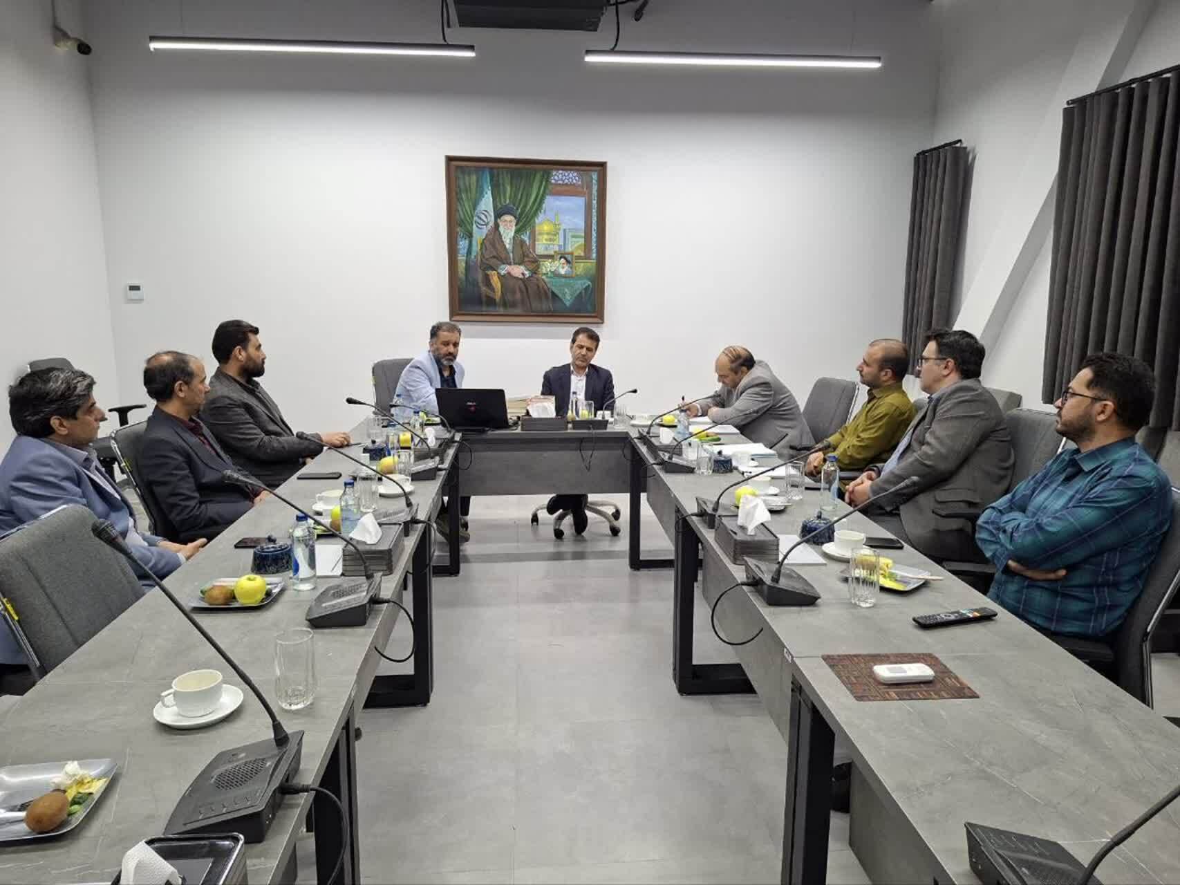 حمایت هدفمند از تولیدات فرهنگی و هنرمندان در اولویت برنامهریزی استان حمایت هدفمند از تولیدات فرهنگی و هنرمندان در اولویت برنامهریزی استان