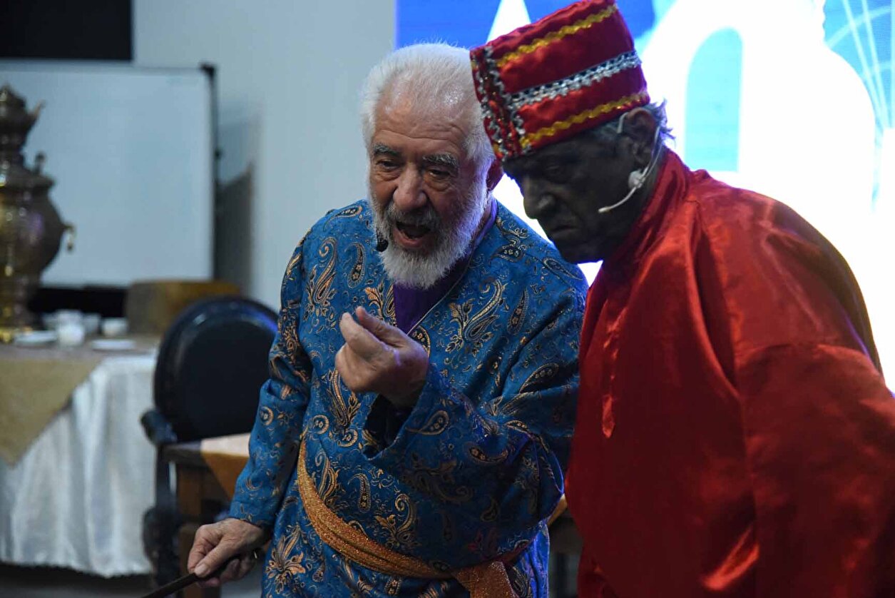 قلمه به مشهد رسید! /یازدهمین دوره آموزشی طنز قلمه در خراسان رضوی