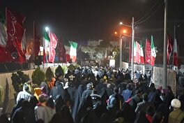 چالش روایت تاریخ در آثار نمایشی/ میزگرد تخصصی نقد و بررسی نمایش میدانی «۱۸۰۰۱» در مشهد برگزار شد