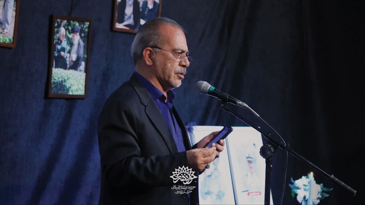گزارش تصویری | شب شعر «مردان دریا»، پژواک احساس و حماسه در سوگ قهرمانان ناو دنا