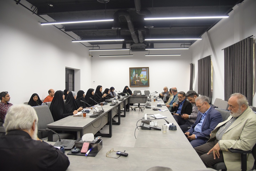 کارگاه جستارنویسی «جنگ رمضان» در مشهد کارگاه جستارنویسی «جنگ رمضان» در مشهد
