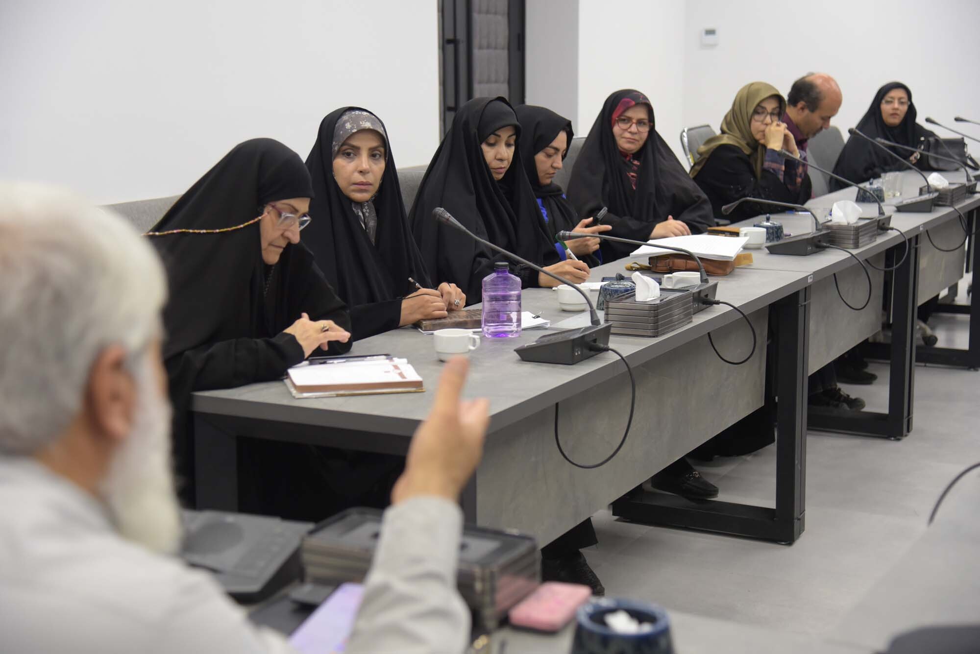 پنجمین کارگاه جستارنویسی دفاع مقدس سوم +گزارش تصویری