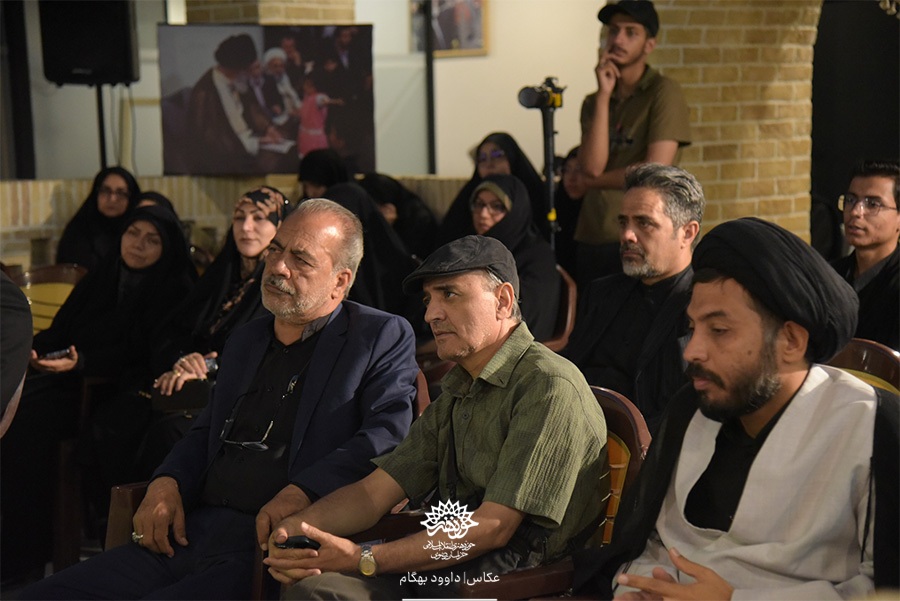 نخستین شب سوگ‌خوانی «آب زنید راه را» +گزارش تصویری