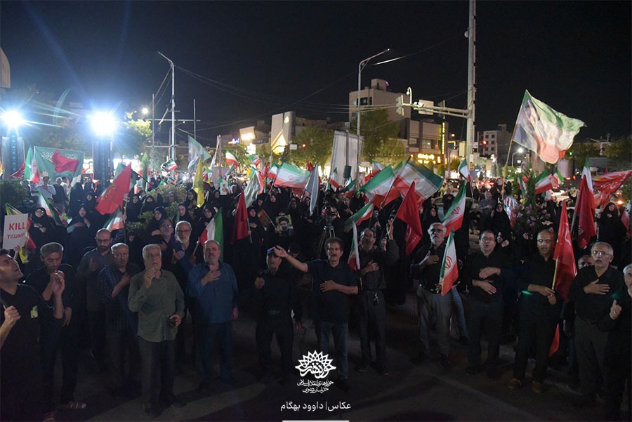 سومین شب سوگ‌خوانی «آب زنید راه را» +گزارش تصویری