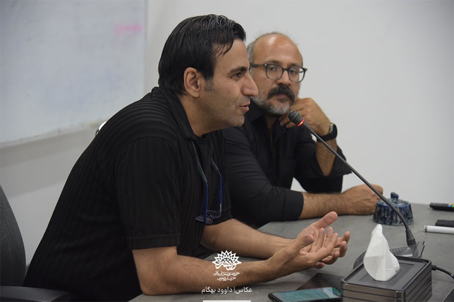 استقبال هنرمندان از کارگاه تخصصی «فرآیند تولید نمایش خیابانی؛ از فرم تا محتوا» در مشهد استقبال هنرمندان از کارگاه تخصصی «فرآیند تولید نمایش خیابانی؛ از فرم تا محتوا» در مشهد