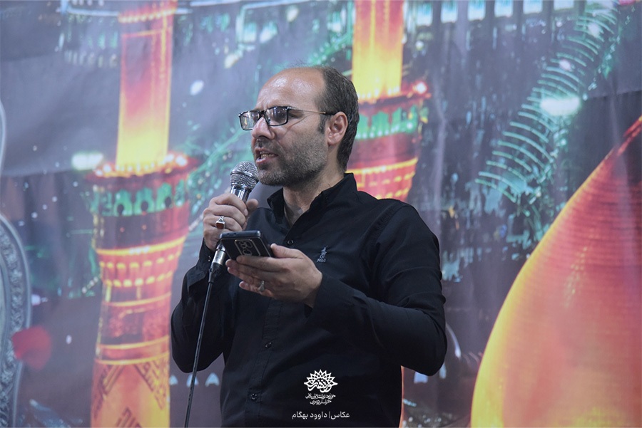 «شبهای شعر خونخواهی» با شعرخوانی شاعران در مشهد «شبهای شعر خونخواهی» با شعرخوانی شاعران در مشهد