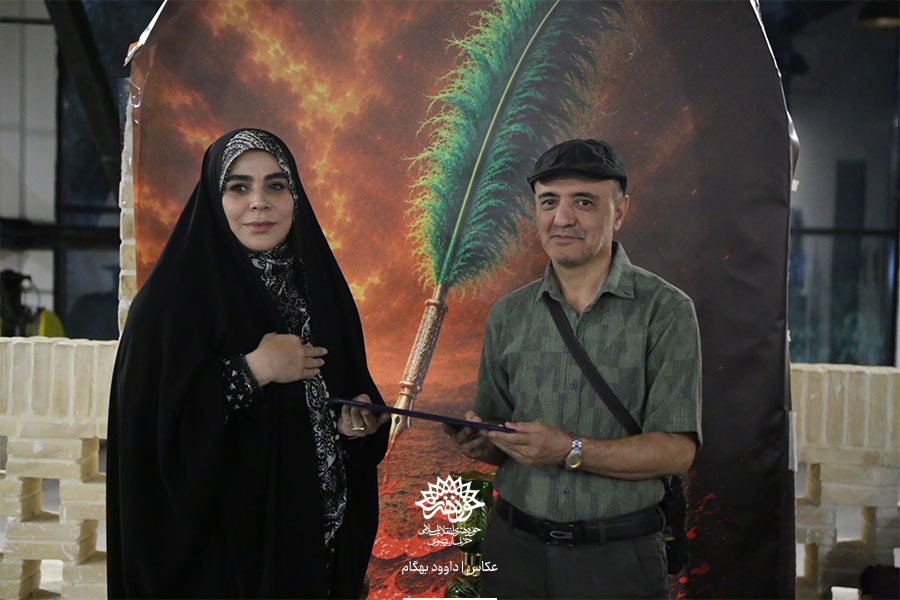 گزارش تصویری تجلیل از برگزیدگان فراخوان شعر «اصحاب الحسین(ع)»