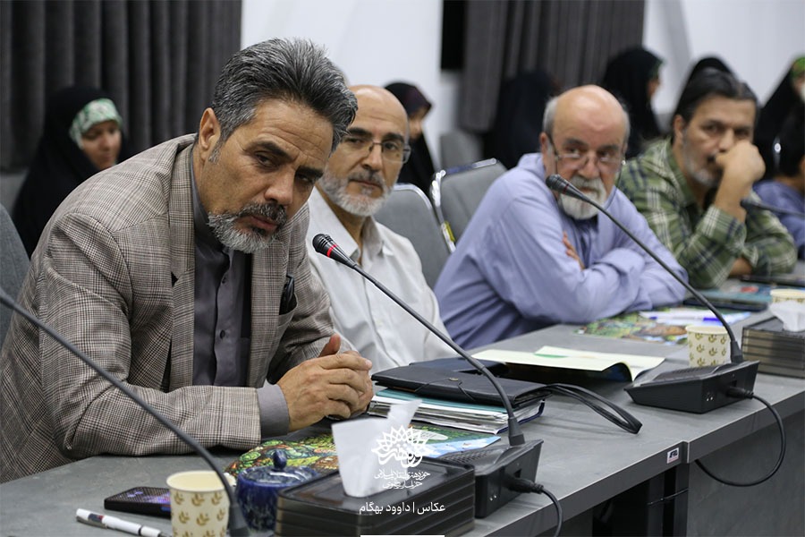 «پیرزن بدجنس و کلبه کوهستان» زیر ذرهبین نقد «پیرزن بدجنس و کلبه کوهستان» زیر ذرهبین نقد