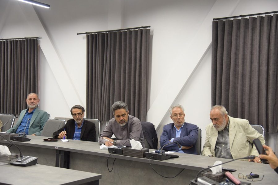 کارگاه جستارنویسی «جنگ رمضان» در مشهد
